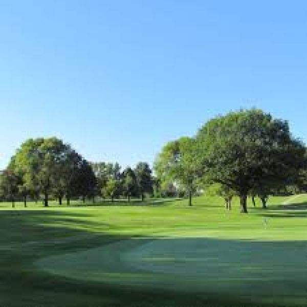 Oakwood Country Club